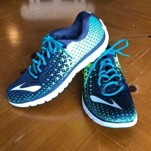Brooks Pure Flow 5 women’s shoe size 10.5